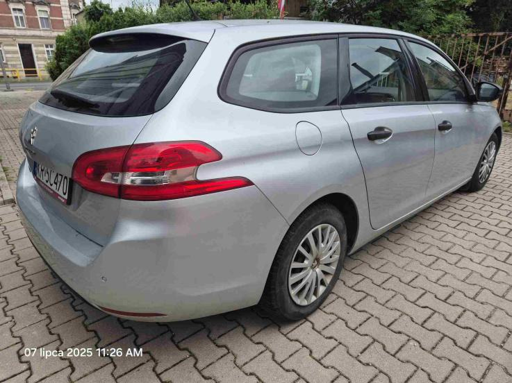 PEUGEOT 308 KOMBI - Voiture: photos 3 PEUGEOT 308 KOMBI - Voiture: photos 3