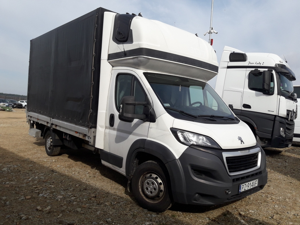 PEUGEOT BOXER PLANDEKA - Utilitaire rideaux coulissants (PLSC): photos 3 PEUGEOT BOXER PLANDEKA - Utilitaire rideaux coulissants (PLSC): photos 3