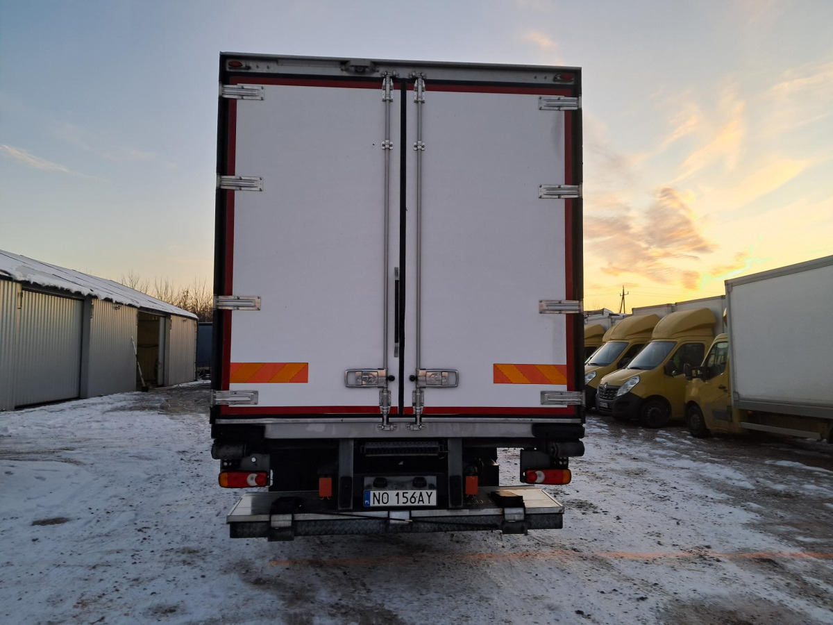 RENAULT PREMIUM CHŁODNIA Z AGREGATEM - Camion frigorifique: photos 4 RENAULT PREMIUM CHŁODNIA Z AGREGATEM - Camion frigorifique: photos 4