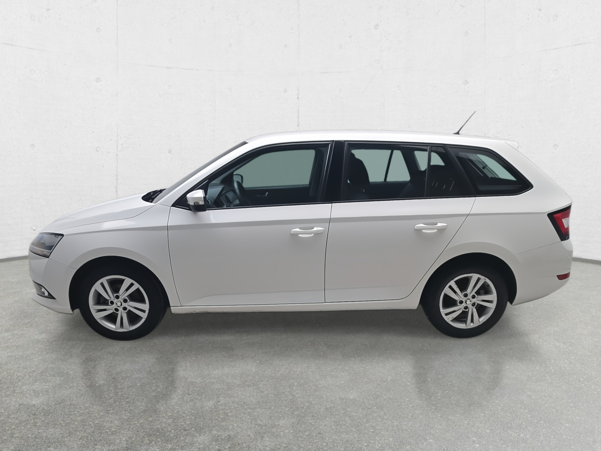 SKODA FABIA KOMBI - Voiture: photos 5 SKODA FABIA KOMBI - Voiture: photos 5