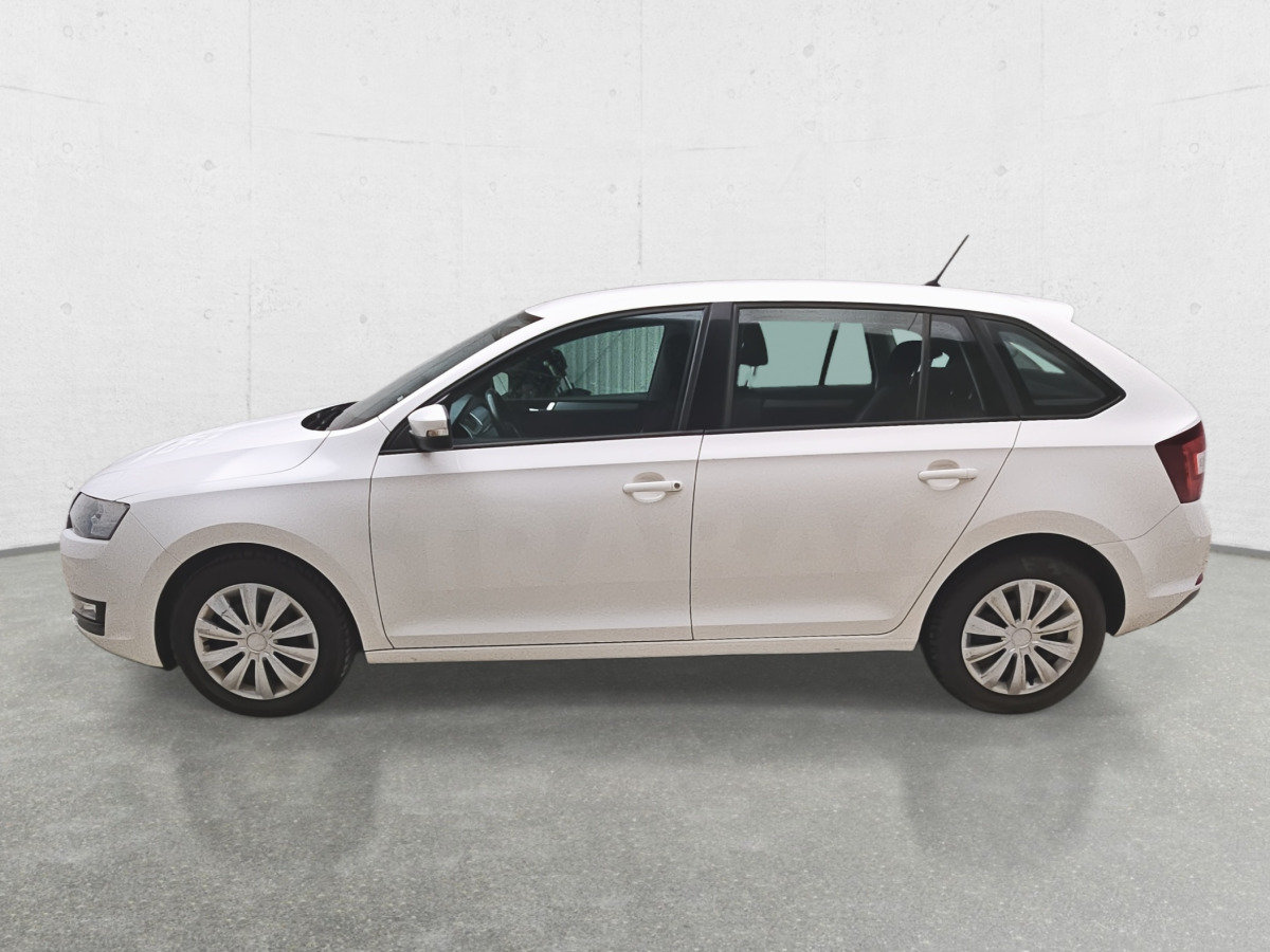 SKODA RAPID KOMBI - Voiture: photos 5 SKODA RAPID KOMBI - Voiture: photos 5