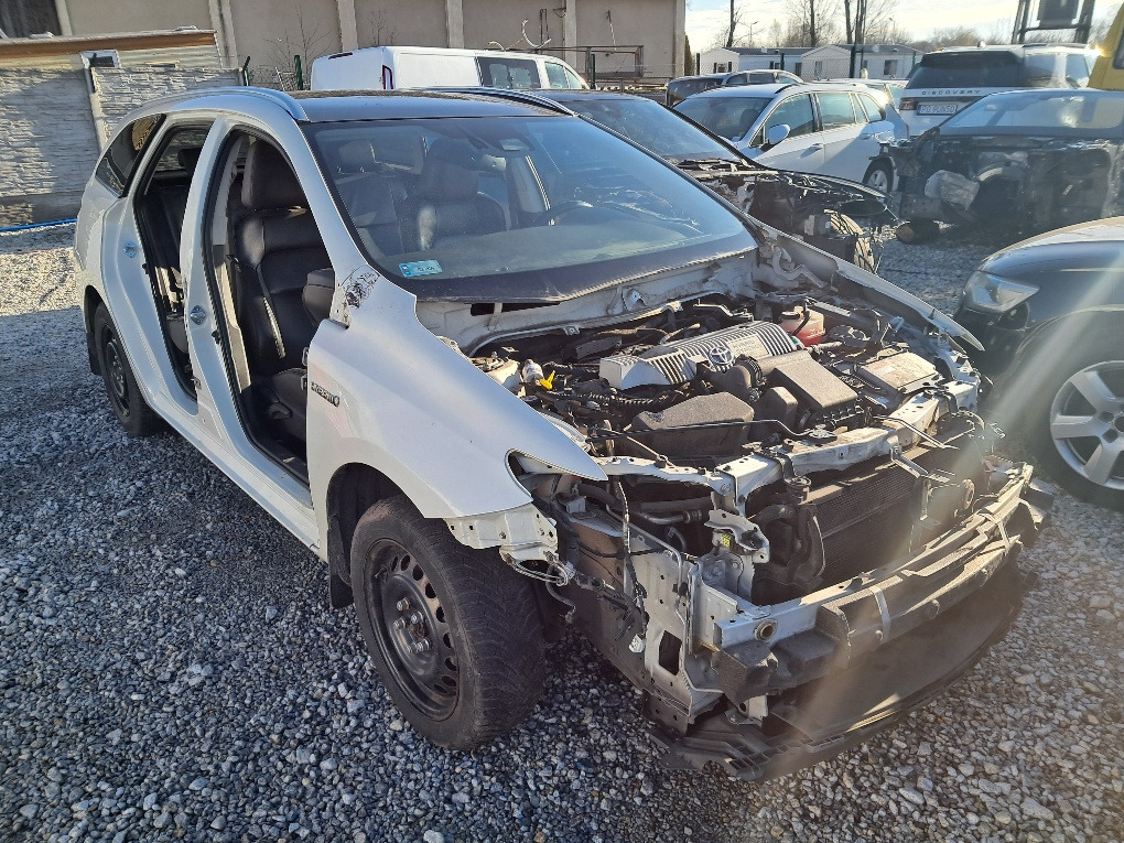 Voiture TOYOTA AURIS KOMBI