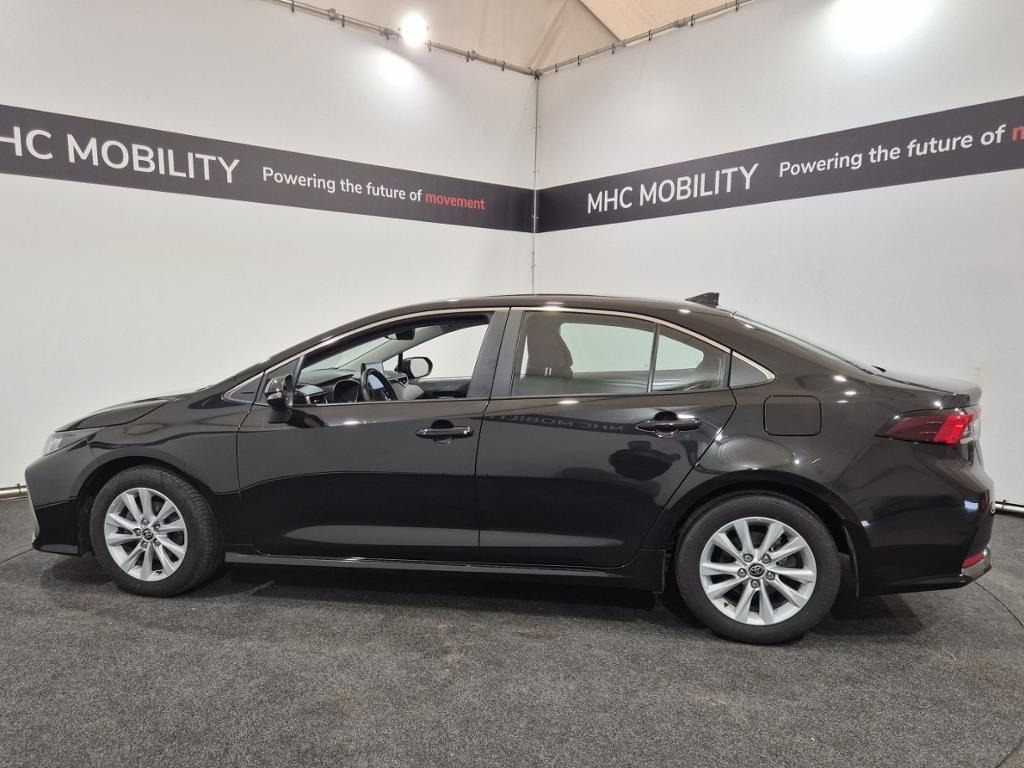 TOYOTA COROLLA SEDAN - Berline: photos 4 TOYOTA COROLLA SEDAN - Berline: photos 4