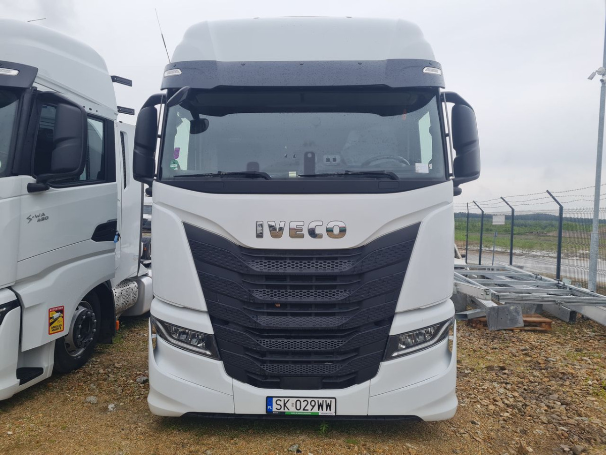 IVECO AS440ST/FP LT CIĄGNIK SIODŁOWY - Tracteur routier: photos 2 IVECO AS440ST/FP LT CIĄGNIK SIODŁOWY - Tracteur routier: photos 2