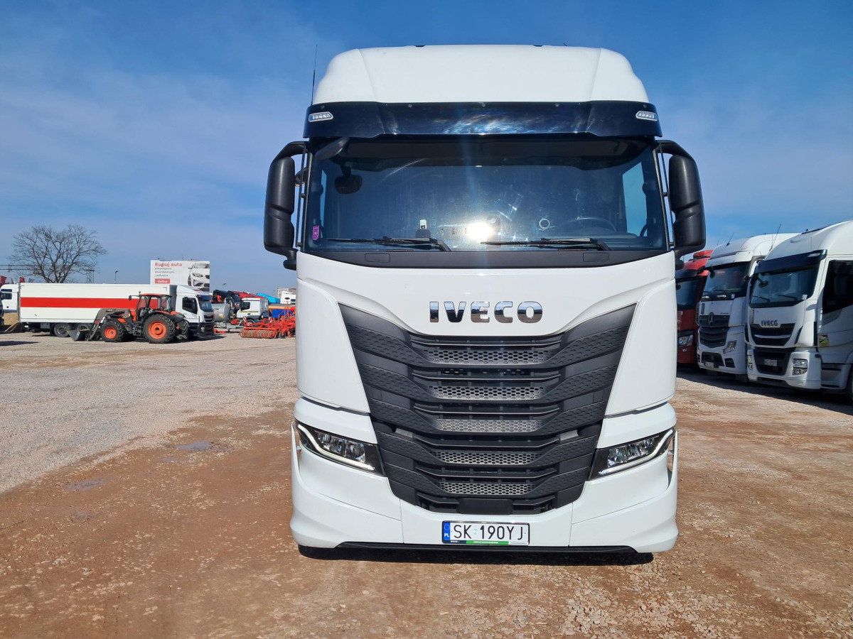 IVECO AS440ST/FP LT CIĄGNIK SIODŁOWY - Tracteur routier: photos 4 IVECO AS440ST/FP LT CIĄGNIK SIODŁOWY - Tracteur routier: photos 4