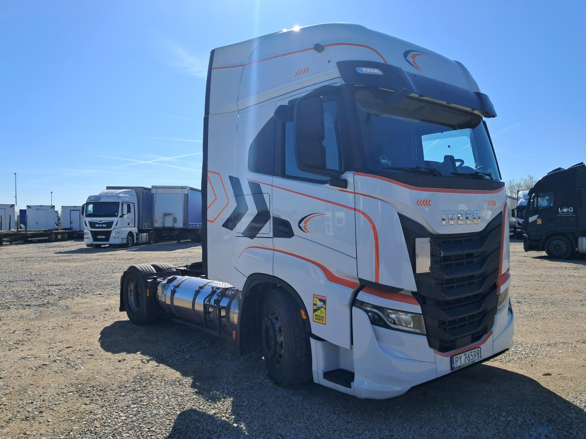 Tracteur routier IVECO AS440ST/FP LT LNG CIĄGNIK SIODŁOWY