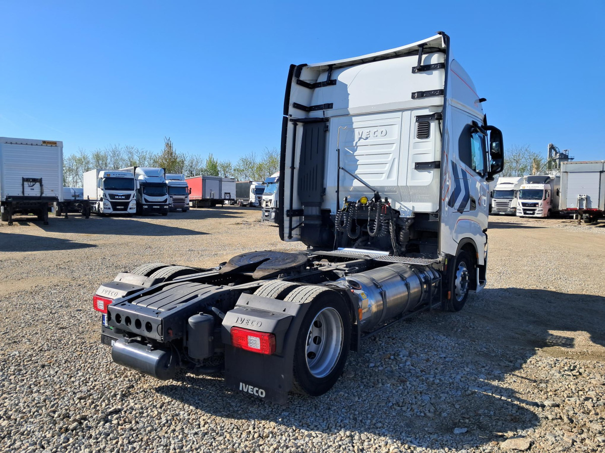 IVECO AS440ST/FP LT LNG CIĄGNIK SIODŁOWY - Tracteur routier: photos 5 IVECO AS440ST/FP LT LNG CIĄGNIK SIODŁOWY - Tracteur routier: photos 5