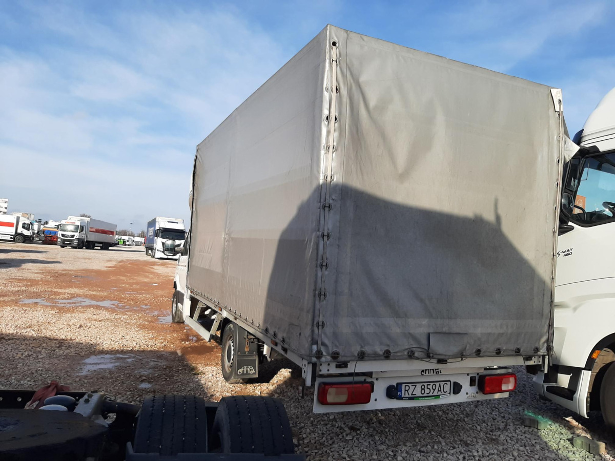 VOLKSWAGEN CRAFTER PLANDEKA - Utilitaire rideaux coulissants (PLSC): photos 5 VOLKSWAGEN CRAFTER PLANDEKA - Utilitaire rideaux coulissants (PLSC): photos 5