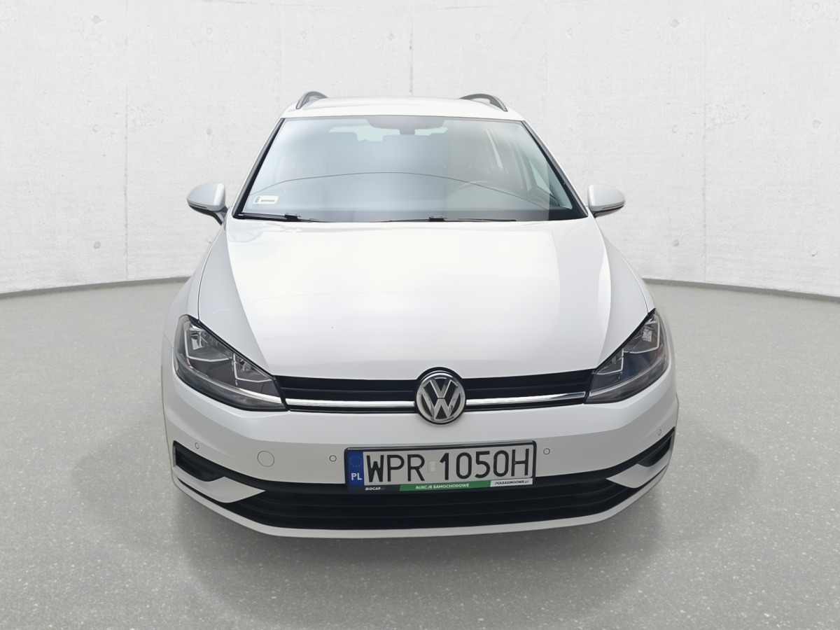 VOLKSWAGEN GOLF KOMBI - Voiture: photos 3 VOLKSWAGEN GOLF KOMBI - Voiture: photos 3