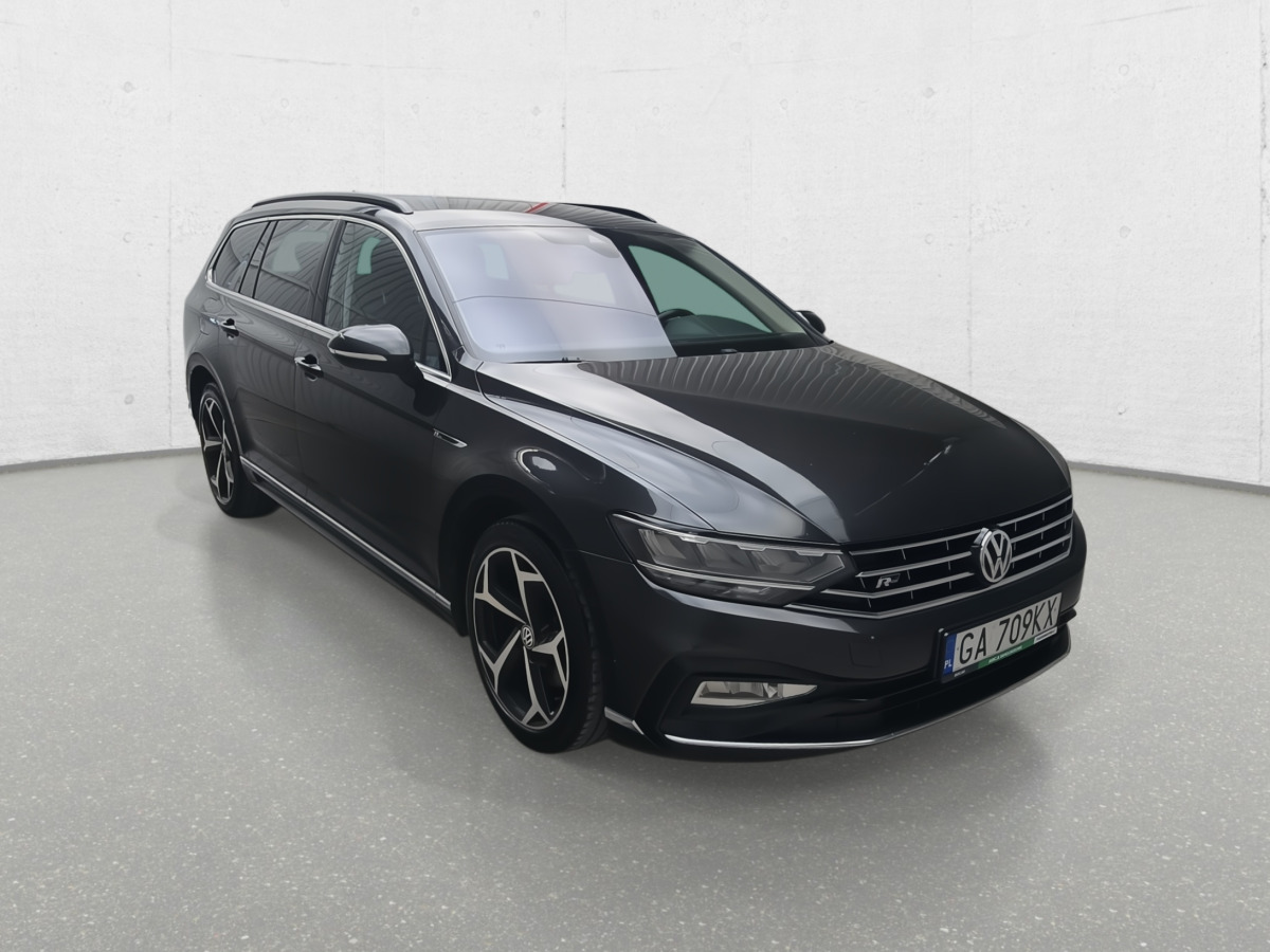 VOLKSWAGEN PASSAT KOMBI - Voiture: photos 1 VOLKSWAGEN PASSAT KOMBI - Voiture: photos 1