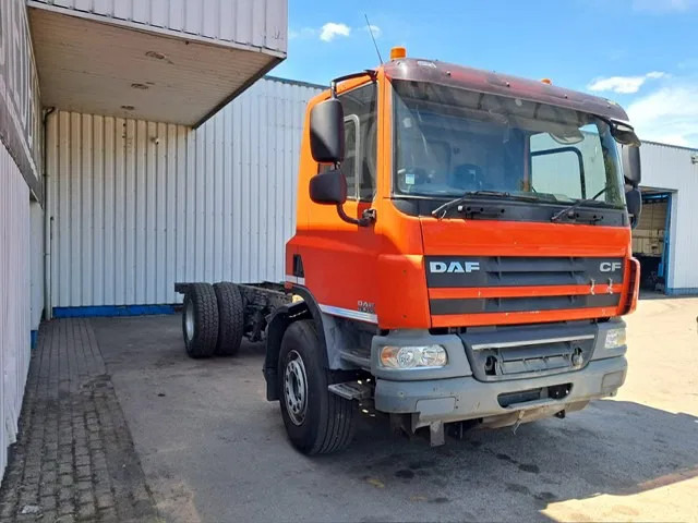 DAF CF 75.310 , RHD , ZF Manual , Euro 5 - Châssis cabine: photos 4 DAF CF 75.310 , RHD , ZF Manual , Euro 5 - Châssis cabine: photos 4