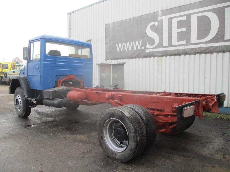 Iveco Magirus Deutz M 160 D 256 , V8 , Manual , Spring suspension - Châssis cabine: photos 5 Iveco Magirus Deutz M 160 D 256 , V8 , Manual , Spring suspension - Châssis cabine: photos 5