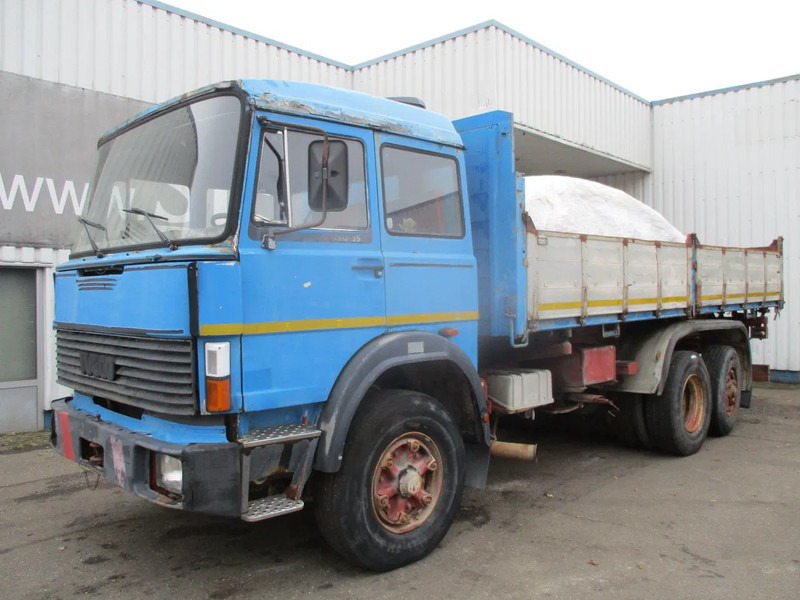 Iveco Turbostar 190-30 , Manual , V8 , 3 way tipper , Spring suspension , 6x2 - Camion benne: photos 1 Iveco Turbostar 190-30 , Manual , V8 , 3 way tipper , Spring suspension , 6x2 - Camion benne: photos 1