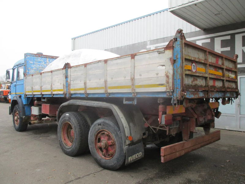 Iveco Turbostar 190-30 , Manual , V8 , 3 way tipper , Spring suspension , 6x2 - Camion benne: photos 5 Iveco Turbostar 190-30 , Manual , V8 , 3 way tipper , Spring suspension , 6x2 - Camion benne: photos 5