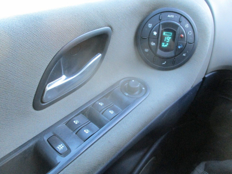 Voiture Renault Espace 2.0 16V , Airco: photos 15