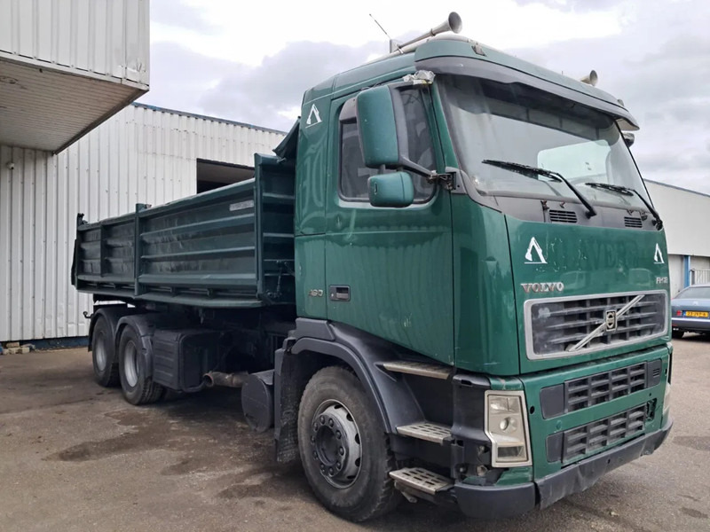 Volvo FH 12 - 460 , 6x2 , 3 Way Tipper, Spring Suspension , Manual Gearbox, Airco - Camion benne: photos 4 Volvo FH 12 - 460 , 6x2 , 3 Way Tipper, Spring Suspension , Manual Gearbox, Airco - Camion benne: photos 4