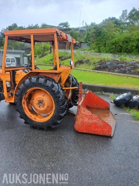 1974 Fiat 350 traktor med brøyteskjær - Tracteur agricole: photos 5 1974 Fiat 350 traktor med brøyteskjær - Tracteur agricole: photos 5