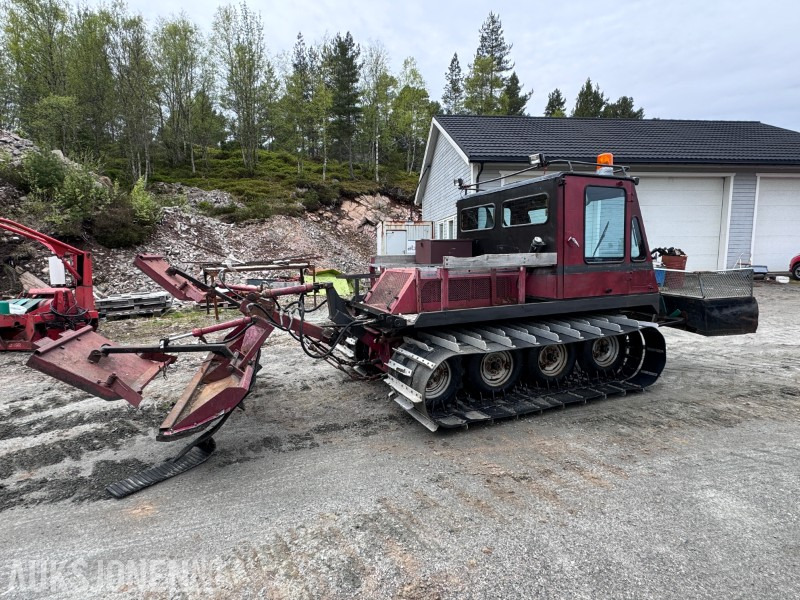 1985 Iller D-200 beltevogn - Prepareringsmaskin / løypemaskin /tråkkemaskin - Matériel de chantier: photos 4 1985 Iller D-200 beltevogn - Prepareringsmaskin / løypemaskin /tråkkemaskin - Matériel de chantier: photos 4
