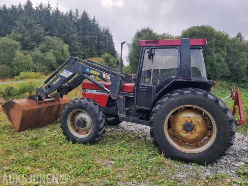 1990 CASE IH 956XL TRAKTOR snøfres 2 skuffer triangelfeste MVA FRI - Tracteur agricole: photos 5 1990 CASE IH 956XL TRAKTOR snøfres 2 skuffer triangelfeste MVA FRI - Tracteur agricole: photos 5