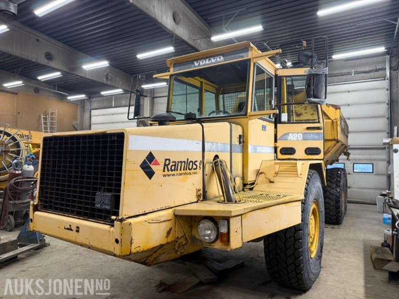 1990 Volvo A20 6x6 Dumper - Tombereau: photos 1 1990 Volvo A20 6x6 Dumper - Tombereau: photos 1