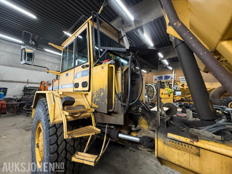 1990 Volvo A20 6x6 Dumper - Tombereau: photos 4 1990 Volvo A20 6x6 Dumper - Tombereau: photos 4