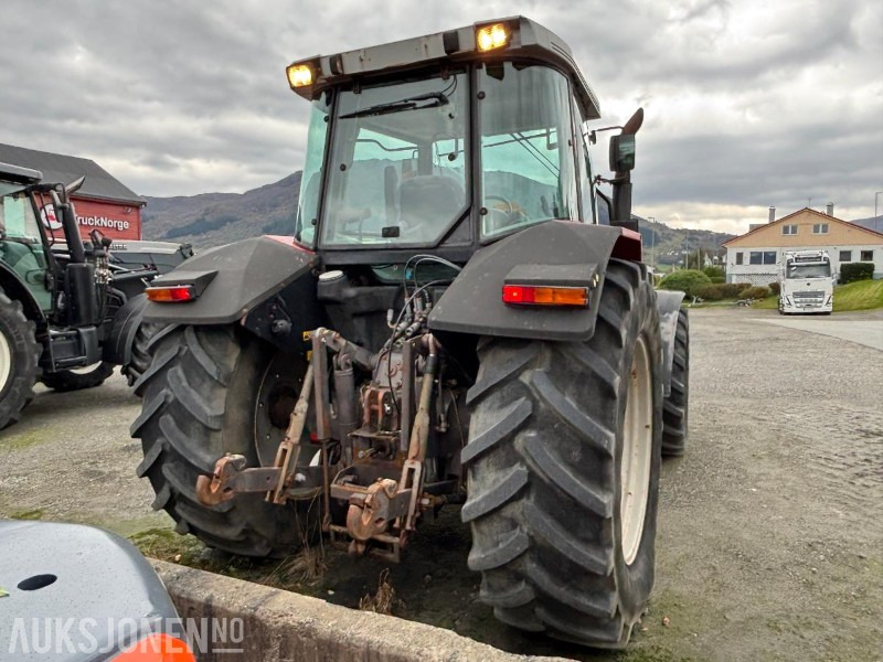 1996 Massey Ferguson 6180. Quicke Q950 Frontlaster - Tracteur agricole: photos 4 1996 Massey Ferguson 6180. Quicke Q950 Frontlaster - Tracteur agricole: photos 4