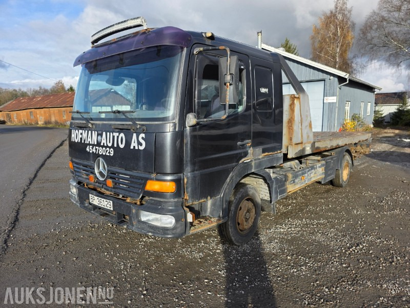 1999 Mercedes-Benz 1017/42 bergingsbil - Camion de pompier: photos 1 1999 Mercedes-Benz 1017/42 bergingsbil - Camion de pompier: photos 1