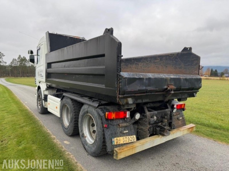 1999 Scania 144G TIPPBIL - Camion benne: photos 2 1999 Scania 144G TIPPBIL - Camion benne: photos 2