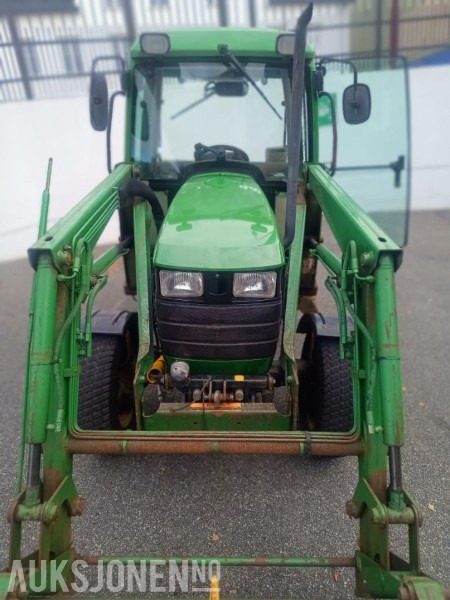 2000 John Deere JD4400 Frontlaster Skuffe Vikplog - Tracteur agricole: photos 3 2000 John Deere JD4400 Frontlaster Skuffe Vikplog - Tracteur agricole: photos 3