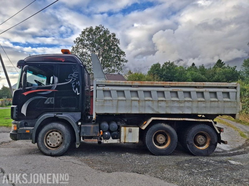 2002 Scania R124 kombibil tippkasse + svingskive - Camion benne: photos 3 2002 Scania R124 kombibil tippkasse + svingskive - Camion benne: photos 3