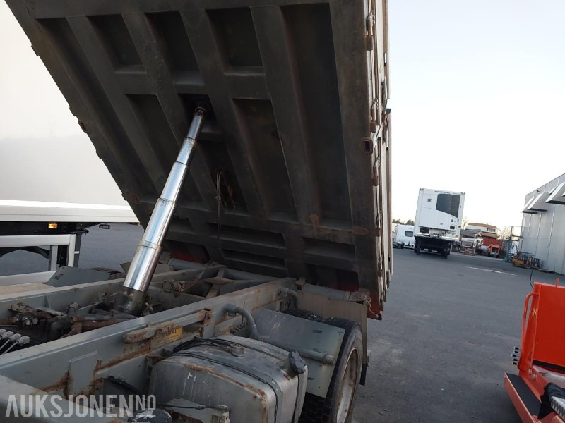 Camion benne 2002 Volvo FL 4x2 Tippbil Retarder, Hydraulikk, Brøyteplate: photos 16