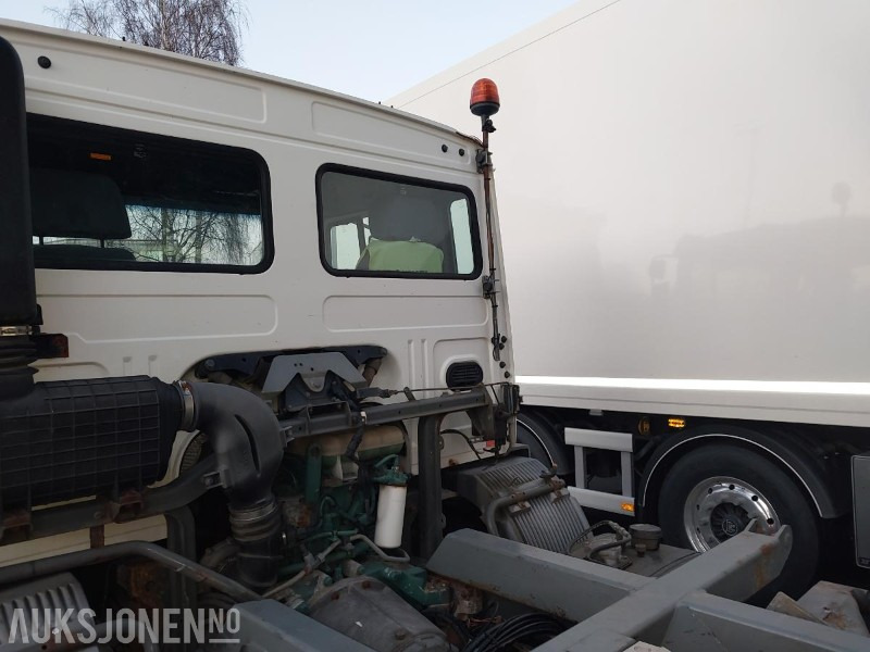 Camion benne 2002 Volvo FL 4x2 Tippbil Retarder, Hydraulikk, Brøyteplate: photos 18