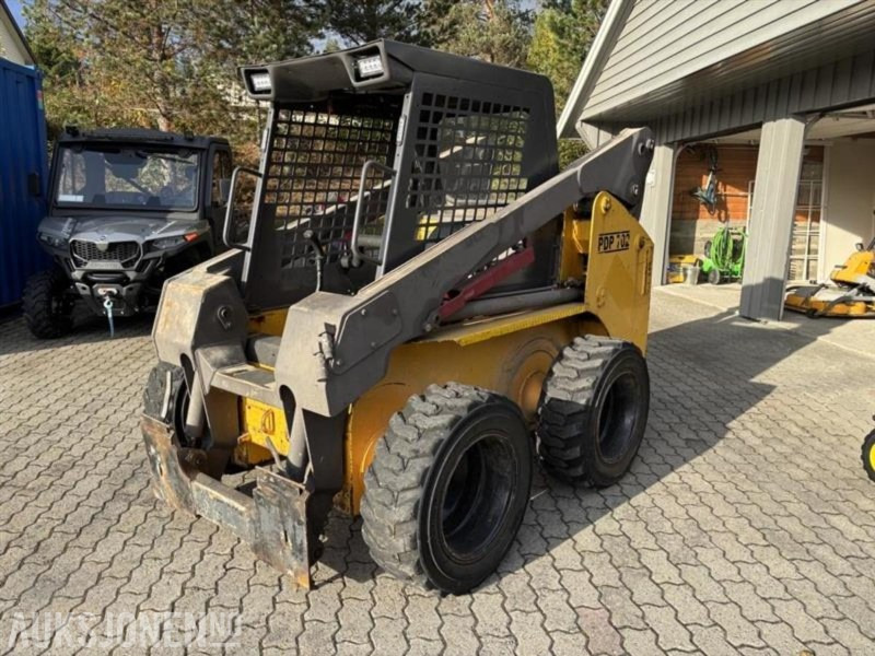 2003 Daewoo DSL 702 Kompaktlaster - Mini chargeuse: photos 1 2003 Daewoo DSL 702 Kompaktlaster - Mini chargeuse: photos 1