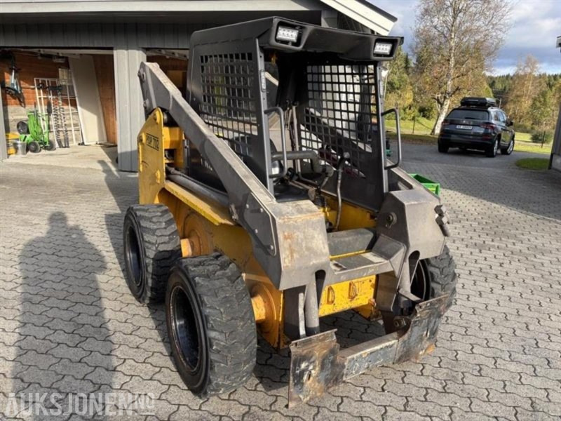 2003 Daewoo DSL 702 Kompaktlaster - Mini chargeuse: photos 2 2003 Daewoo DSL 702 Kompaktlaster - Mini chargeuse: photos 2