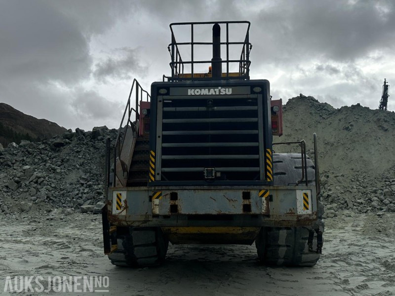 2003 Komatsu WA800-3 Hjullaster med 11 m3 skuffe - Spakstyring- Sertifisert til mai 2026 - Chargeuse sur pneus: photos 4 2003 Komatsu WA800-3 Hjullaster med 11 m3 skuffe - Spakstyring- Sertifisert til mai 2026 - Chargeuse sur pneus: photos 4