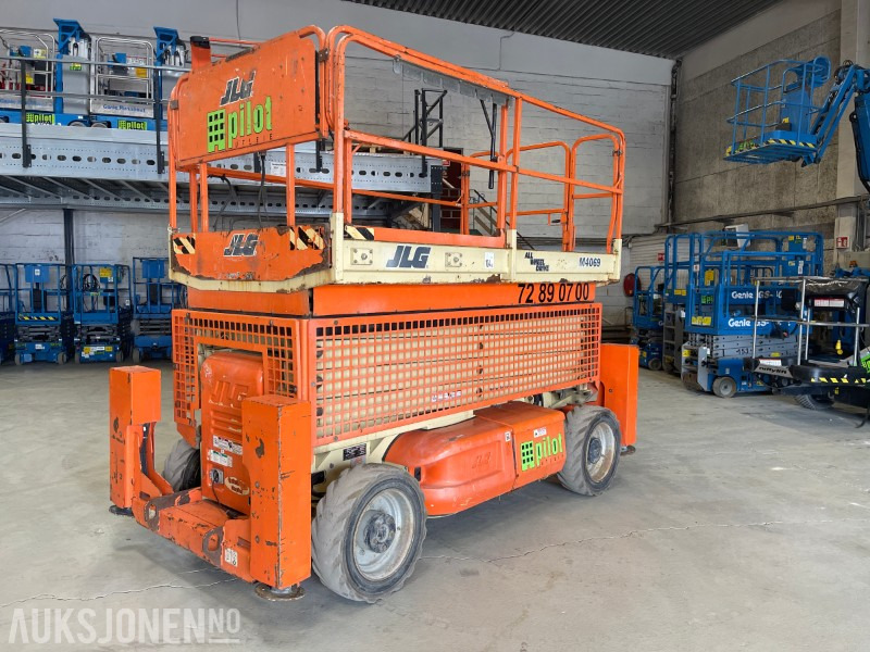 2004 JLG 4069M - Nacelle: photos 1 2004 JLG 4069M - Nacelle: photos 1