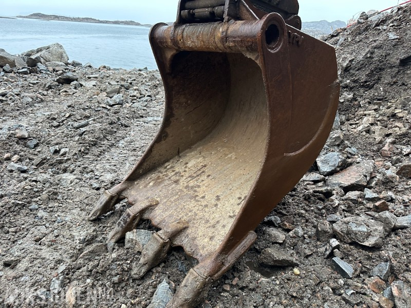 Pelle 2005 Komatsu PC228USLC-3K gravemaskin // graveskuffe // opplegg til rotortilt: photos 11