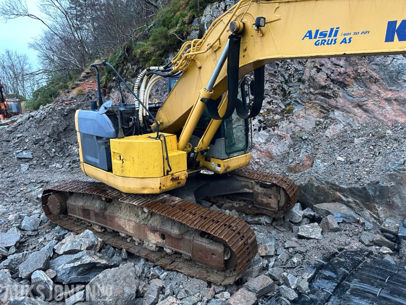 Pelle 2005 Komatsu PC228USLC-3K gravemaskin // graveskuffe // opplegg til rotortilt: photos 7