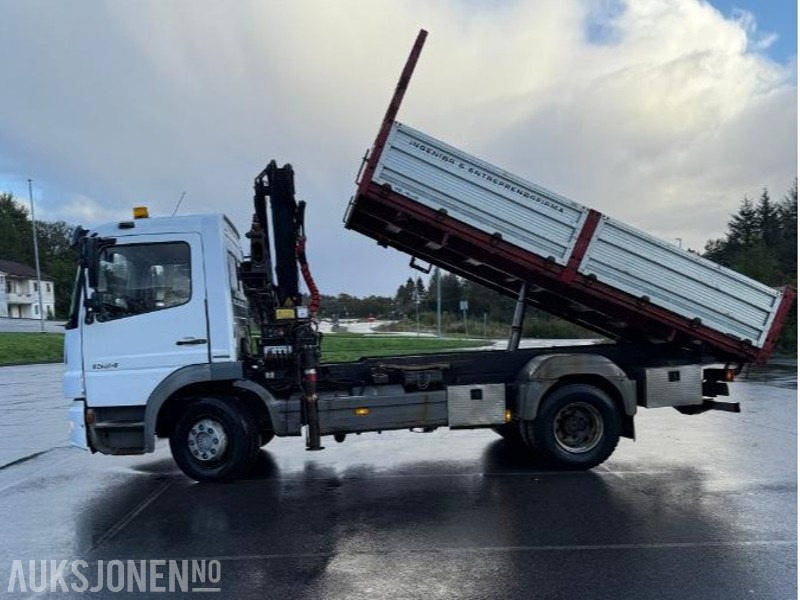 2006 Mercedes-Benz 1524 ATEGO II TYPE 1 med kran og treveis tipp eu ok til 05.2026 - Camion benne: photos 5 2006 Mercedes-Benz 1524 ATEGO II TYPE 1 med kran og treveis tipp eu ok til 05.2026 - Camion benne: photos 5