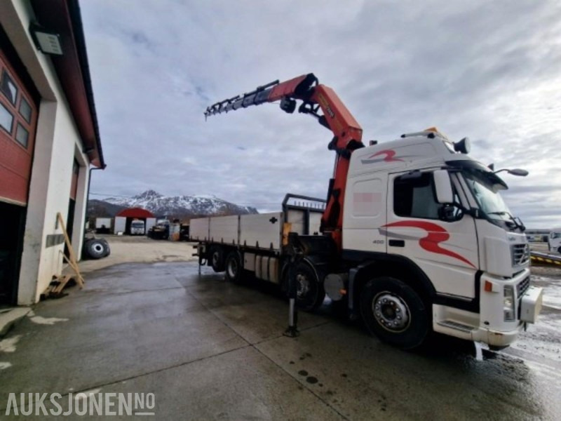 2006 Volvo FM 400 8x2 med PALFINGER PK 44002 og 8 hydrauliske seksjoner, Vinsj, Båtstøter, hydraulisk platform bredding opp til 3.05meter, 7 meter planlengde! - Camion grue: photos 2 2006 Volvo FM 400 8x2 med PALFINGER PK 44002 og 8 hydrauliske seksjoner, Vinsj, Båtstøter, hydraulisk platform bredding opp til 3.05meter, 7 meter planlengde! - Camion grue: photos 2