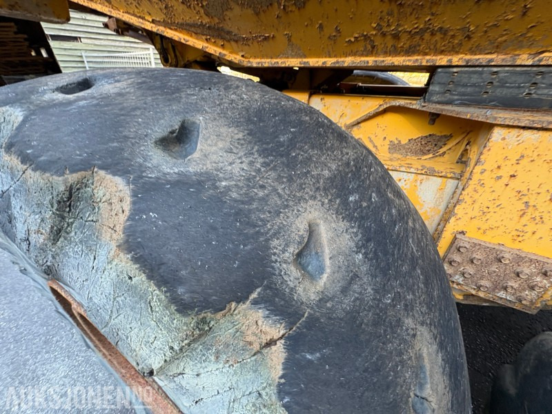 Tombereau 2006 mod Volvo A35D - sorte skilter - 18 182 timer - 89 085 km: photos 10