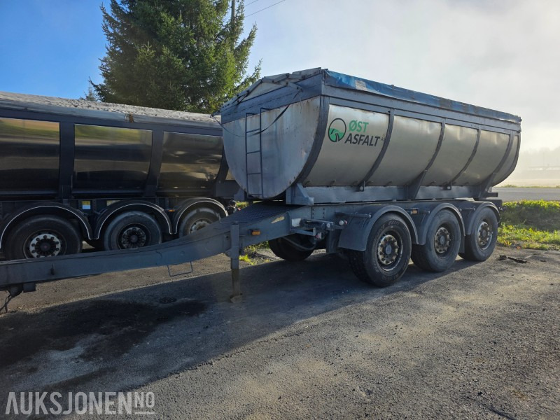 2009 Nor Slep PHV-24D asfalt henger 3 akslet - Remorque benne: photos 1 2009 Nor Slep PHV-24D asfalt henger 3 akslet - Remorque benne: photos 1