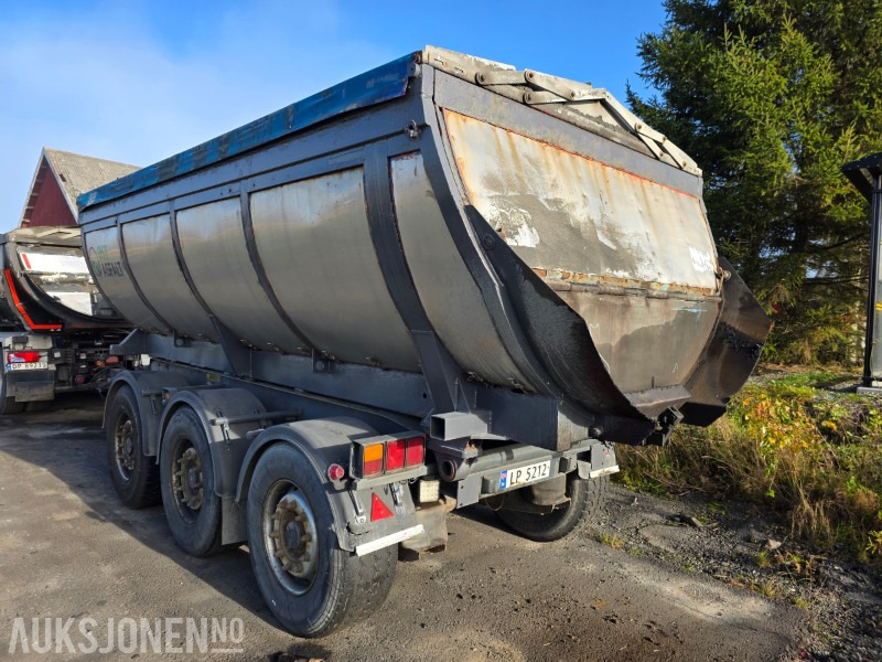 2009 Nor Slep PHV-24D asfalt henger 3 akslet - Remorque benne: photos 3 2009 Nor Slep PHV-24D asfalt henger 3 akslet - Remorque benne: photos 3