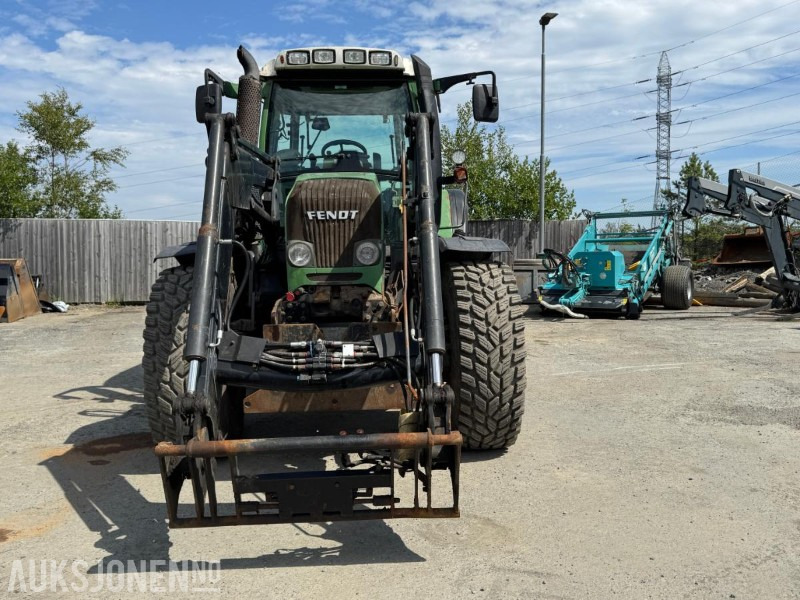 2010 Fendt 412 Vario traktor m/Trima frontlaster –9793 t – V-plog + ekstra hjulsett inkl. - Tracteur agricole: photos 3 2010 Fendt 412 Vario traktor m/Trima frontlaster –9793 t – V-plog + ekstra hjulsett inkl. - Tracteur agricole: photos 3