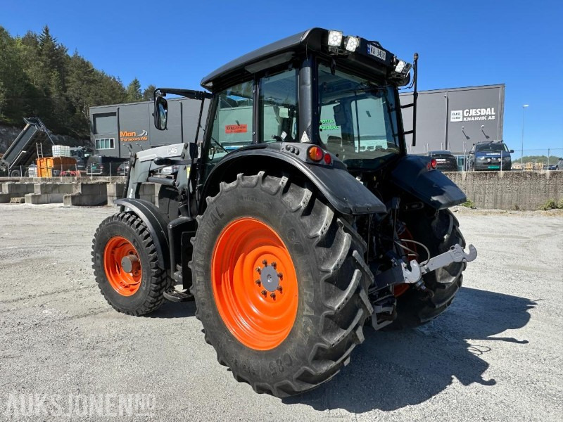 2012 Valtra N10 1hCR AC16.2 (Hitec) med Quicke Q45 frontlaster, 3588 timer - Tracteur agricole: photos 3 2012 Valtra N10 1hCR AC16.2 (Hitec) med Quicke Q45 frontlaster, 3588 timer - Tracteur agricole: photos 3