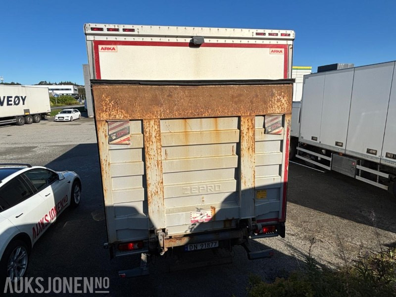 2012 Volvo FL-290 Skapbil med sideåpning og lakløft - Camion fourgon: photos 4 2012 Volvo FL-290 Skapbil med sideåpning og lakløft - Camion fourgon: photos 4