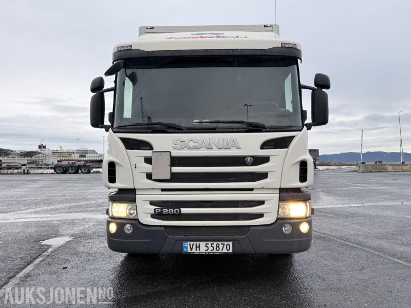 2013 Scania P280 4x2 skapbil med full sideåpning - Camion fourgon: photos 2 2013 Scania P280 4x2 skapbil med full sideåpning - Camion fourgon: photos 2