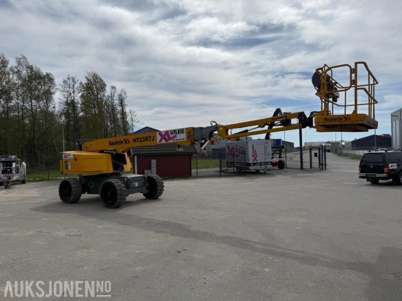 2014 Haulotte HT23RTJ BOMLIFT - SERVICEHISTORIKK. - Nacelle: photos 2 2014 Haulotte HT23RTJ BOMLIFT - SERVICEHISTORIKK. - Nacelle: photos 2