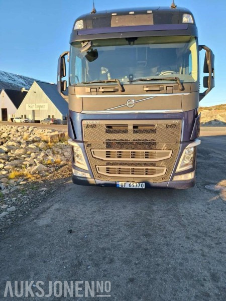 2014 Volvo FH540 6X2 Skapbil - Full sideåpning - Strøere - VBG - 697.000KM - Camion fourgon: photos 2 2014 Volvo FH540 6X2 Skapbil - Full sideåpning - Strøere - VBG - 697.000KM - Camion fourgon: photos 2