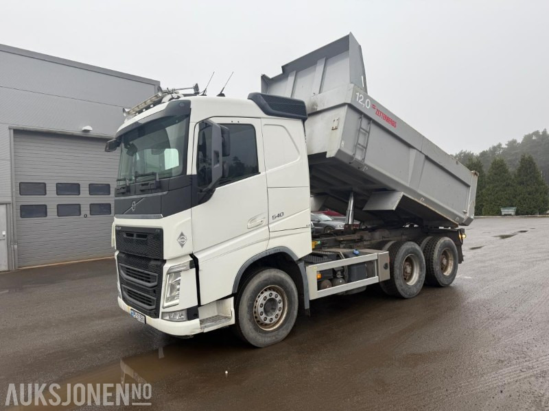 2015 VOLVO FH540 6X4 Euro6 TIPPBIL SERVICEHISTORIKK ZETTERBERG PÅBYGG. - Camion benne: photos 1 2015 VOLVO FH540 6X4 Euro6 TIPPBIL SERVICEHISTORIKK ZETTERBERG PÅBYGG. - Camion benne: photos 1